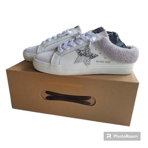 🆕 VINTAGE HAVANA'S LEATHER HEARTY FAUX FUR LINED SLIP ON SNEAKER SIZE 6